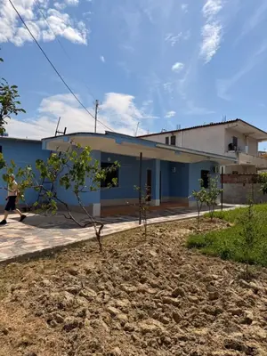 Shtëpi private 2+1 me qera në Kryqi i Kuq, Durrës, 80 m². Foto 9 nga 12