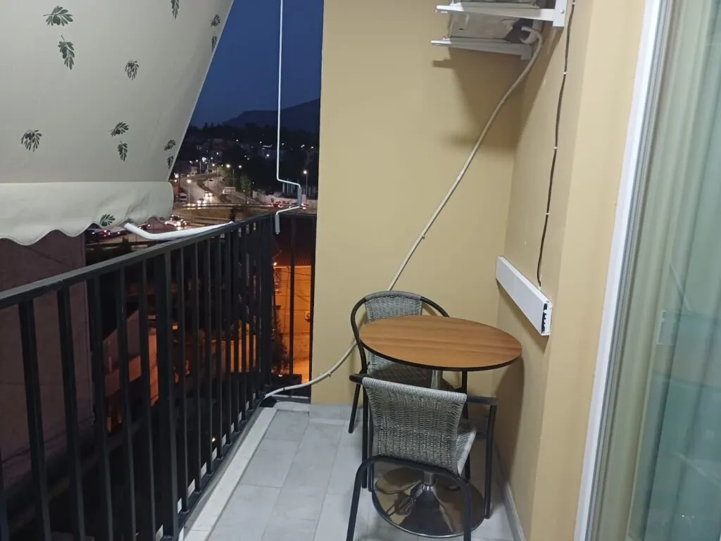 Apartament 1+1 me qera në Sauk, Tiranë, 70 m². Foto 1 nga 9