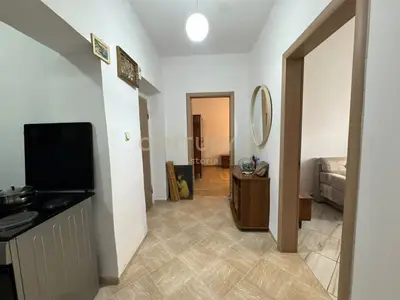 Apartament 2+1 me qera në Hipoteka, Tiranë, 92 m². Foto 2 nga 9