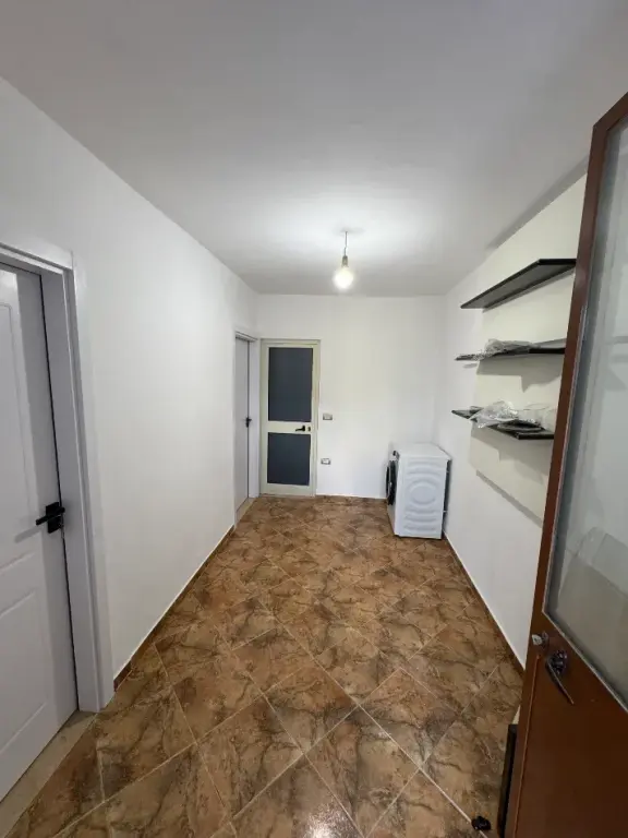Appartamento 1+1 in affitto a Selitë, Tirana, 68 m². Foto 2 di 3