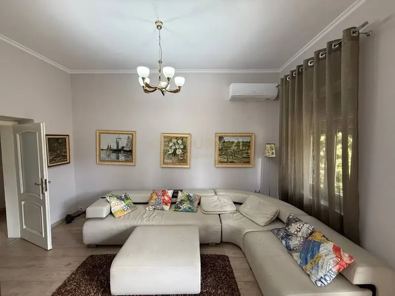Appartamento 2+1 in affitto a Blloku, Tirana, 91 m²