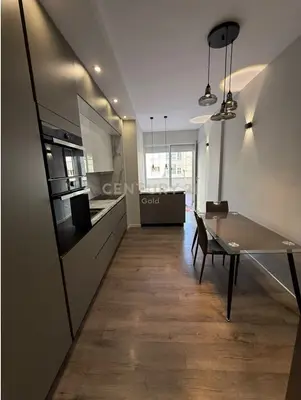 Apartament 2+1 me qera në Kopshti Botanik Zoologjik, Tiranë, 120 m². Foto 2 nga 6
