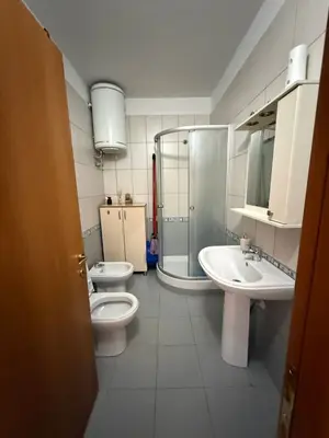 Apartament 2+1 me qera në Rruga Milto Tutulani, Tiranë, 120 m². Foto 12 nga 12