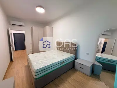 Apartament 1+1 me qera në 5 Maj, Tiranë, 55 m². Foto 6 nga 9