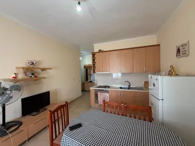Appartamento 1+1 in affitto ad Ura e Dajlanit, Durazzo, 65 m². Foto 3 di 5