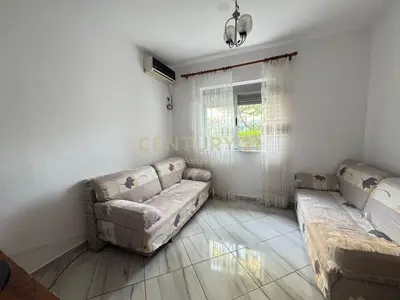 Apartament 2+1 me qera në Hipoteka, Tiranë, 92 m². Foto 1 nga 10