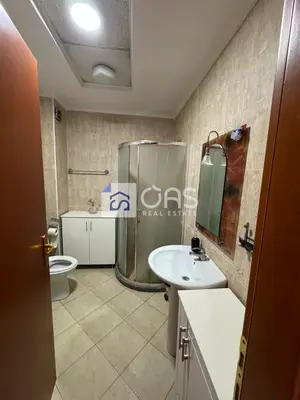 Appartamento 1+1 in affitto a Komuna e Parisit, Tirana, 70 m². Foto 7 di 7