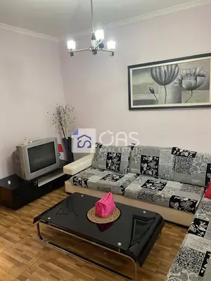 Apartament 1+1 me qera në Blloku, Tiranë, 65 m². Foto 5 nga 11