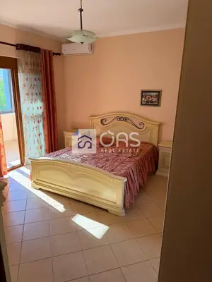 Apartament 2+1 me qera në Rruga 5 Maji, Tiranë, 126 m². Foto 3 nga 8