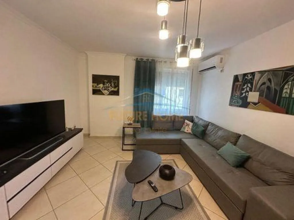 Appartamento 1+1 in affitto a Porti i Durrësit, Durazzo, 69 m². Foto 1 di 9