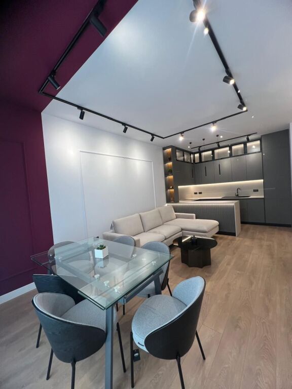 Apartament 2+1 me qera në Porcelan, Tiranë, 110 m²