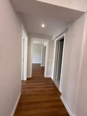 Villa 2+1 in affitto a Sauk, Tirana, 100 m². Foto 4 di 9