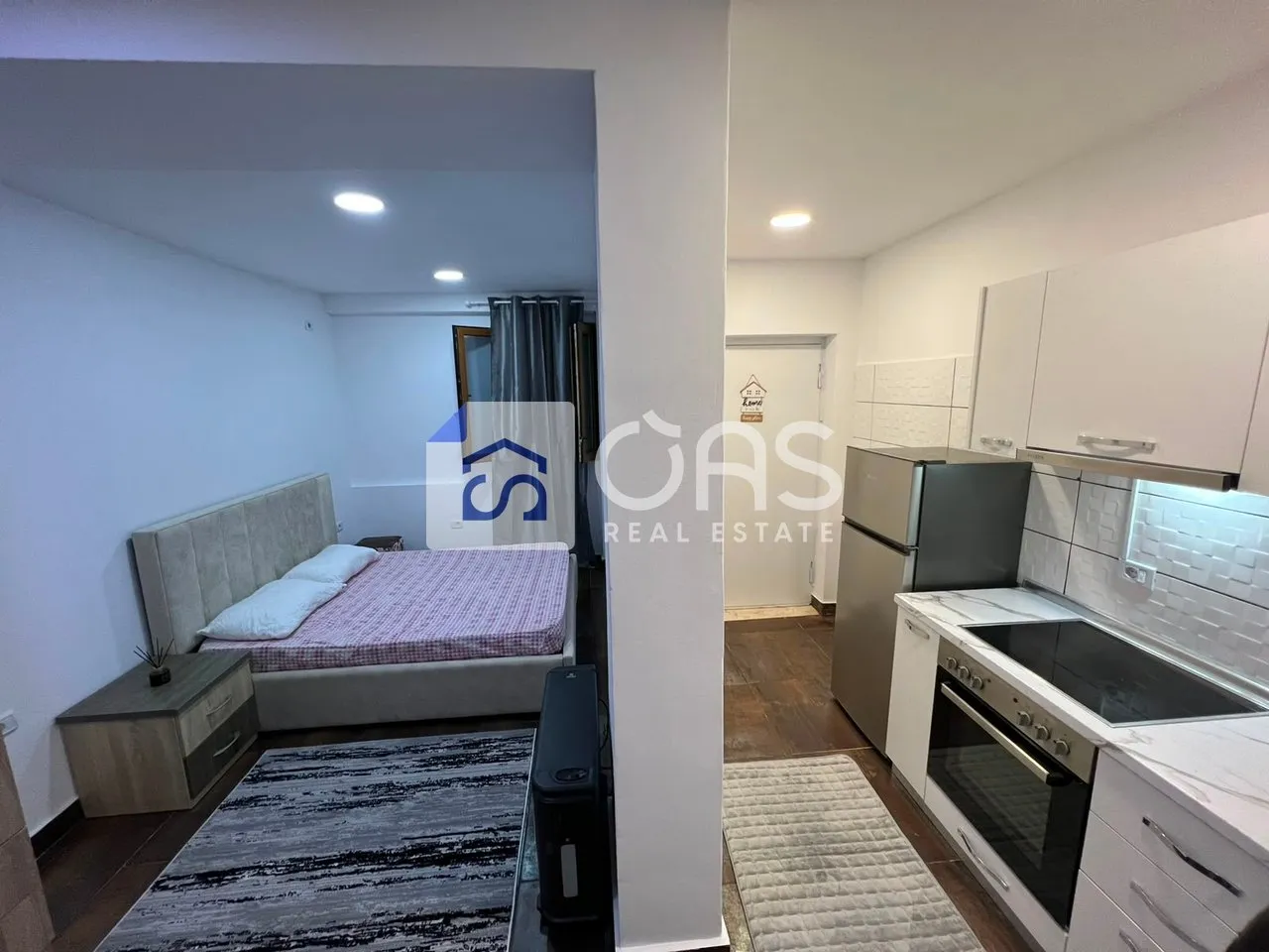 Appartamento in affitto a Qsut, Tirana, 45 m². Foto 1 di 7