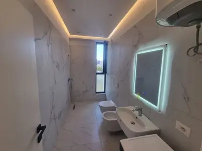 Appartamento 1+1 in affitto a Jordan Misja, Tirana, 70 m². Foto 7 di 7