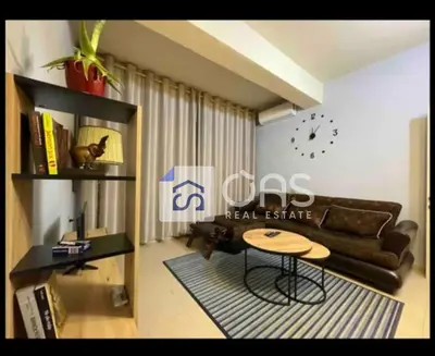 Apartment 1+1 for rent in Rruga Fortuzi, Tirana, 86 m². Photo 1 of 6