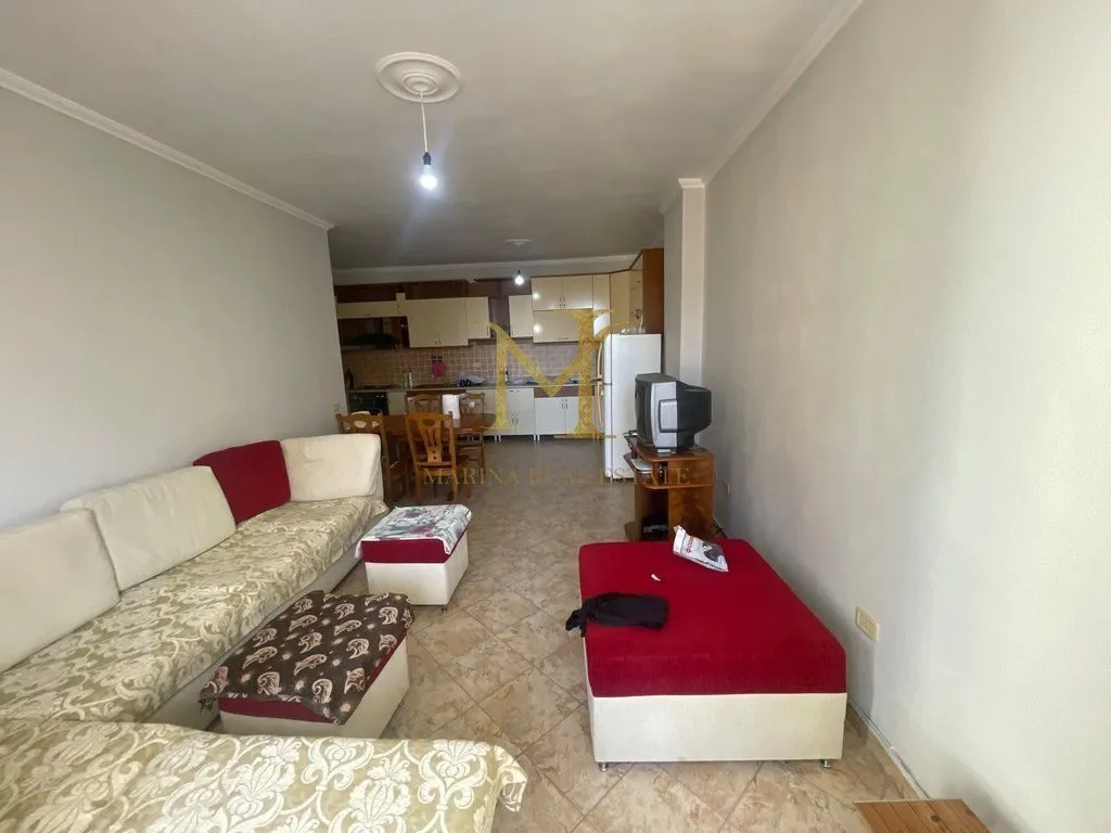 Apartament 1+1 me qera në Plazh Iliria, Durrës, 70 m². Foto 1 nga 7