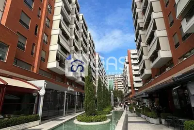 Appartamento 3+1 in affitto a Rruga Kavajes, Tirana, 125 m². Foto 3 di 3