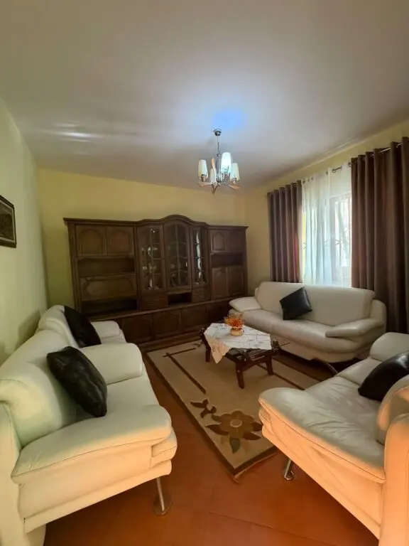 Vilë 3+1 me qera në Plazhi Iliria, Durrës, 120 m²