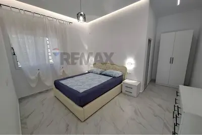 Shtëpi private 1+1 me qera në Centrale, Vlorë, 80 m². Foto 5 nga 11