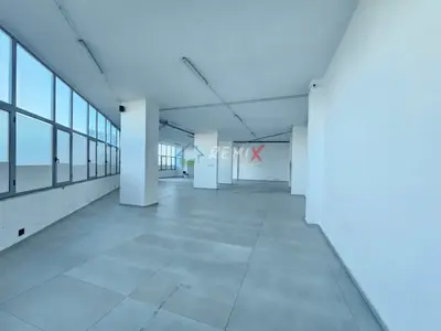 Commercial space for rent in Ish-URT, Durrës, 400 m². Photo 1 of 12