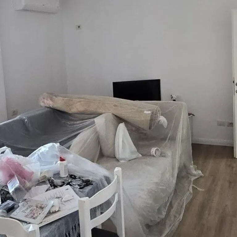 Apartment 2+1 for rent in Square 21, Tirana, 100 m². Photo 1 of 4