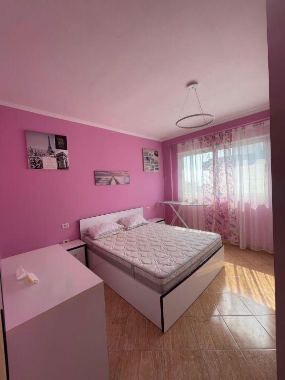 Appartamento 2+1 in affitto a Fresku, Tirana, 90 m². Foto 2 di 3