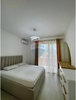 Apartament 1+1 me qera në Rruga Sami Frashëri, Tiranë, 84 m². Foto 9 nga 12