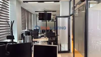 Ufficio in affitto a Liceu Artistik, Tirana, 591 m². Foto 9 di 11