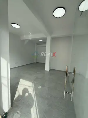 Ambient biznesi me qera në Rruga Kasem Durresi, Durrës, 46 m². Foto 2 nga 3