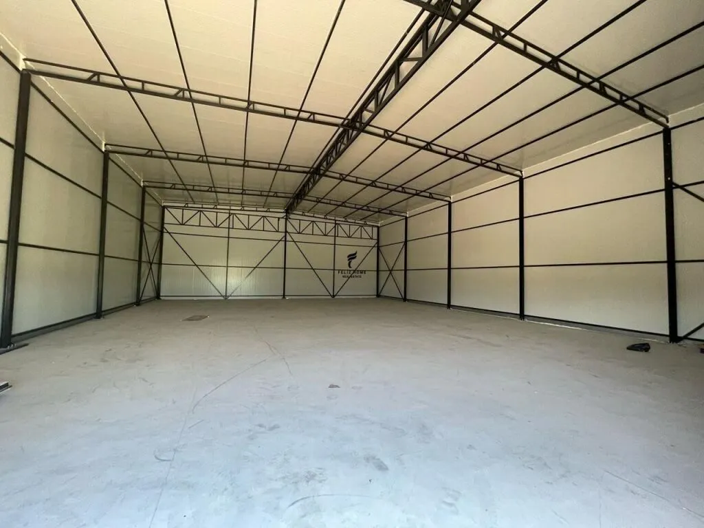 Warehouse for rent in Berxull, Tirana, 353 m². Photo 1 of 1