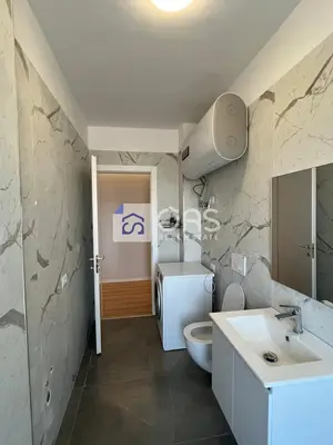 Appartamento 2+1 in affitto a 5 Maj, Tirana, 93 m². Foto 9 di 12