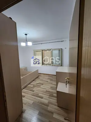Apartment 1+1 for rent in Rruga e Elbasanit, Tirana, 70 m². Photo 3 of 5