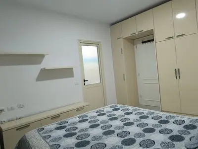 Apartament me qera në Gama Professional, Vlorë, 120 m². Foto 3 nga 6