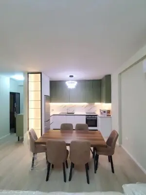 Apartament 2+1 me qera në Liqeni i Thatë, Tiranë, 120 m². Foto 7 nga 7