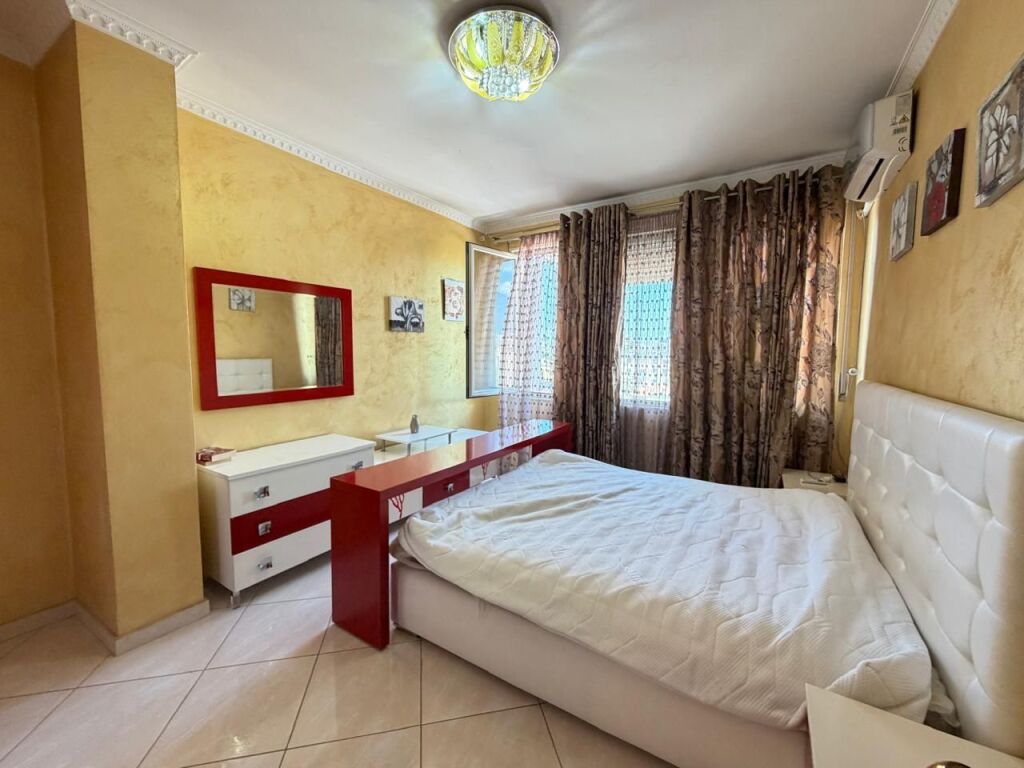 Apartment 1+1 for rent in Ali Demi, Tirana, 70 m². Photo 3 of 3