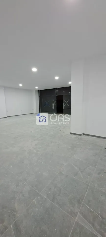 Dyqan me qera në Kamez, Kompleksi Mehillaj, Kamëz, 103 m². Foto 1 nga 6