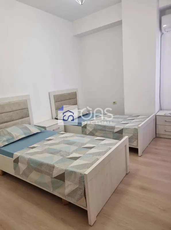 Apartment 2+1 for rent in Stacioni i Trenit, Tirana, 90 m²