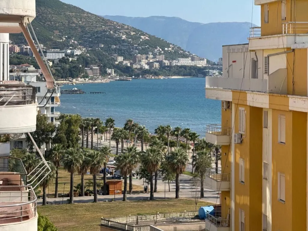 Room for rent in Lungomare, Vlorë, 45 m². Photo 1 of 10