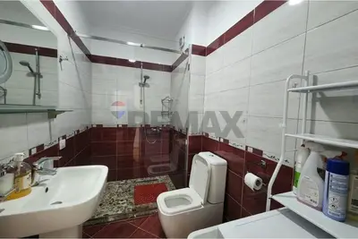 Appartamento 2+1 in affitto a Rruga Qemal Stafa, Tirana, 90 m². Foto 8 di 8