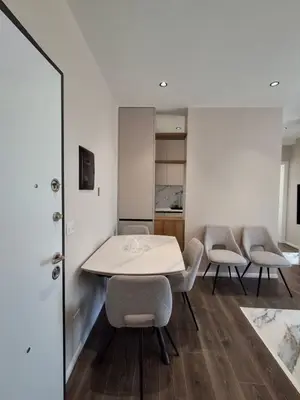Apartament me qera në Rruga Pelivan Leskaj, Vlorë, 90 m². Foto 11 nga 12