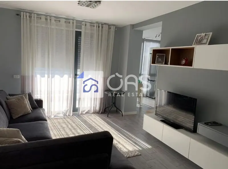 Apartament 2+1 me qera në Residenca Alba, Tiranë, 98 m²
