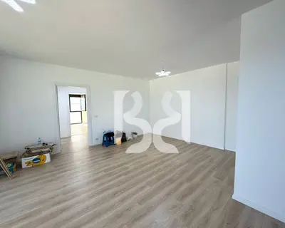 Ufficio in affitto ad Ish Dogana, Tirana, 118 m². Foto 5 di 12
