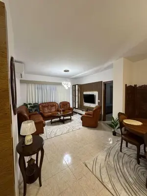 Apartament 2+1 me qera në Rruga Dritan Hoxha, Tiranë, 100 m². Foto 4 nga 6