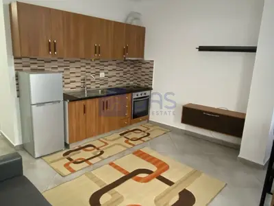 Apartament 1+1 me qera në Astir, Tiranë, 70 m². Foto 7 nga 11