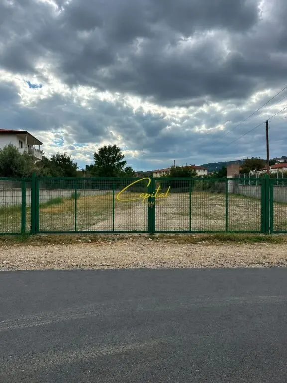 Terreno in affitto a Yrshek, Tirana, 4.000 m²