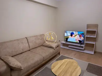 Apartament 1+1 me qera në Qendra Tregtare Blue Star, Durrës, 60 m². Foto 2 nga 8