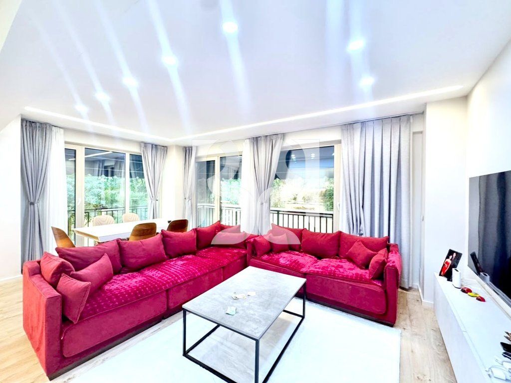 Apartment 2+1 for rent in Rruga e Elbasanit, Tirana, 110 m²