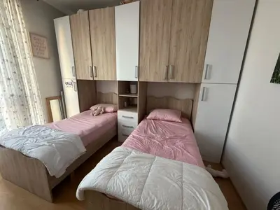 Appartamento 2+1 in affitto a 21 Dhjetori, Tirana, 100 m². Foto 4 di 7