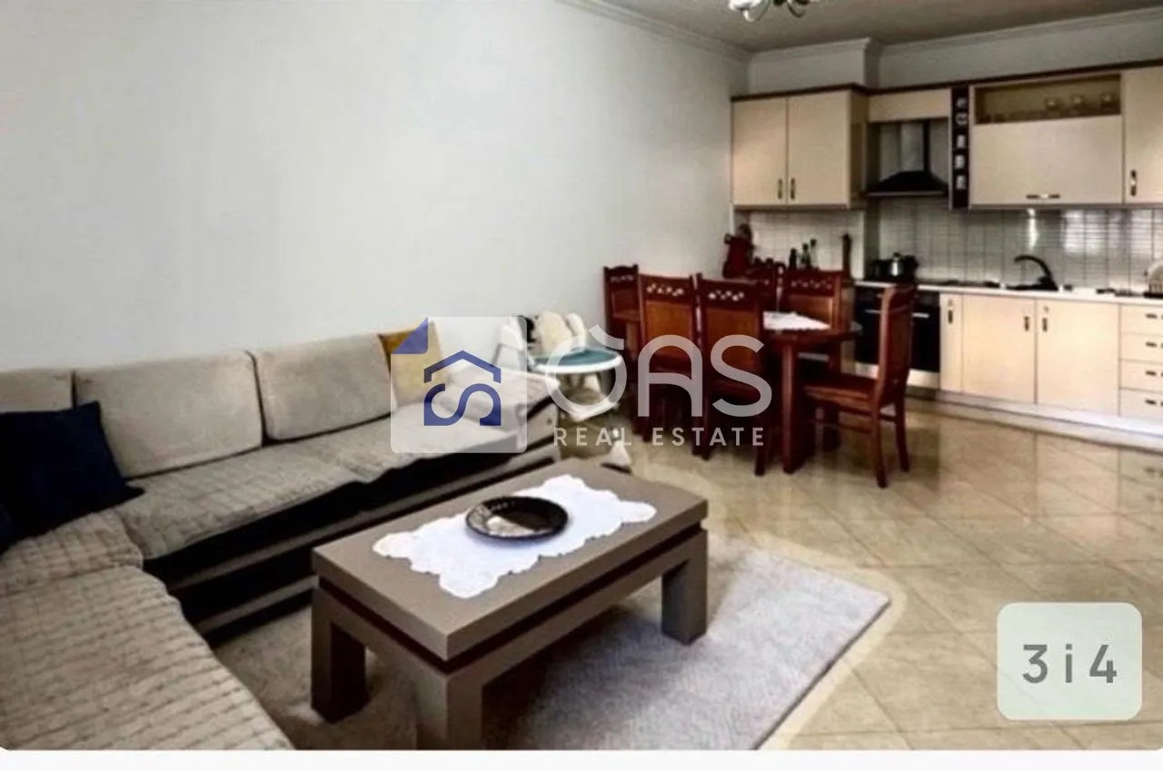 Apartament 2+1 me qera në Fresku, Tiranë, 117 m². Foto 1 nga 4