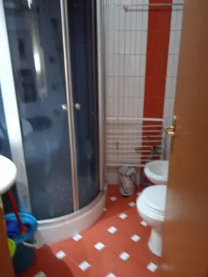 Dhomë me qera në Rruga Mihal Duri, Tiranë, 35 m². Foto 5 nga 6